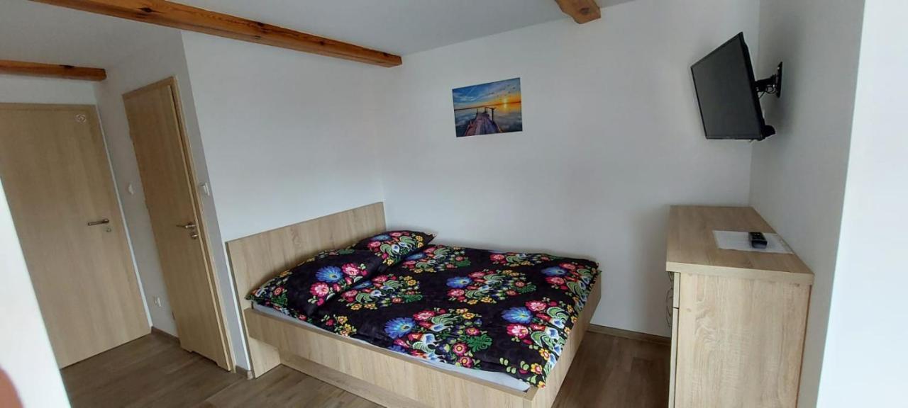 Hotel Hybryda Łeba Esterno foto